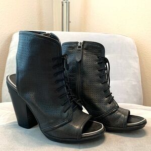 Miista Wilma perforated Leather Ankle Boots Bootie Lace Up Peep Toe Black 38-7.5